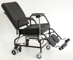 SELF carrozzina elettrica per disabili e anziani